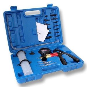 Vakuum i tlačna pumpa za izmjenu kočionog ulja