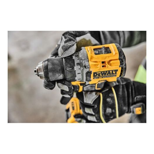 DeWalt aku XR bušilica/odvijač 18V,  2 x 5,0 Ah, Tstak