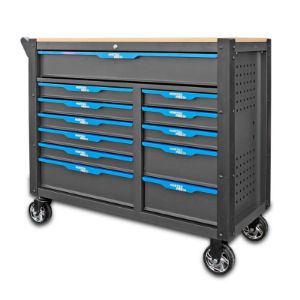 Kolica s 359 komada alata 