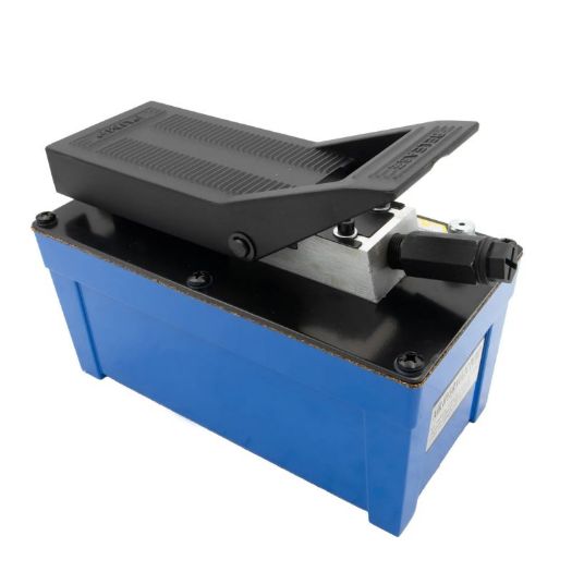 Hidrauličana pumpa 700 bara