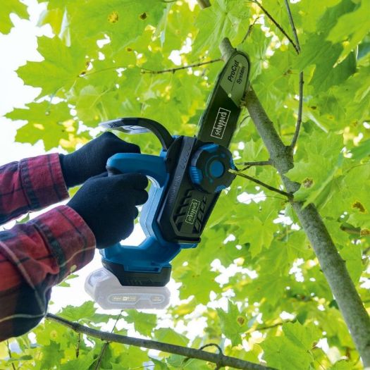 Bežična pila za granje 20 V za orezivanje grana i grmlja