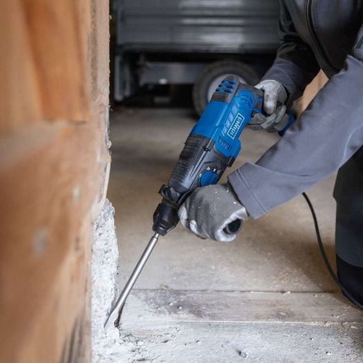 SDS-Plus prihvat na udarnoj bušilici, detalj stezne glave