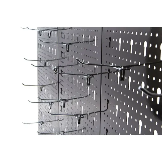 Perforirani metalni panel za alate, s 18 kom nosača
