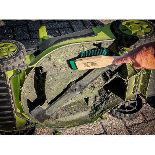Četka za kosilicu | sa strugačem