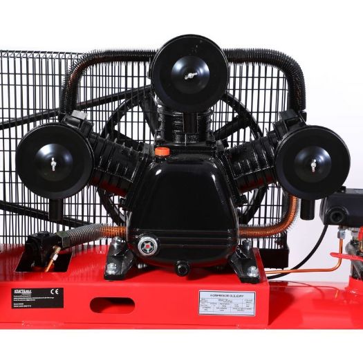 Uljni klipni kompresor 300 l, 400 V, 9,6 kW, 1060 l/min