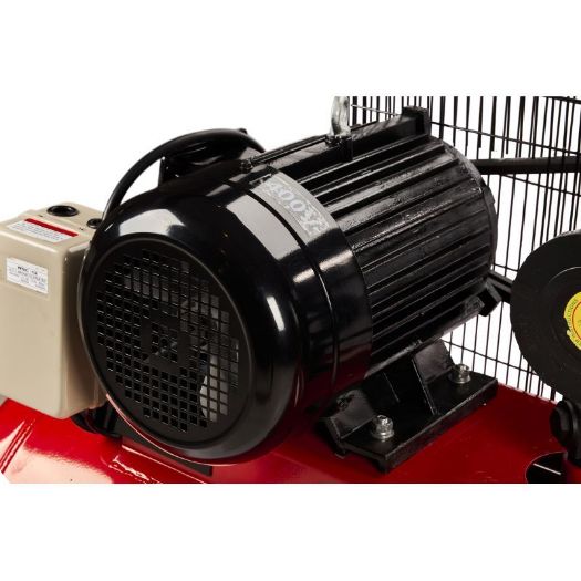 Uljni klipni kompresor 300 l, 400 V, 9,6 kW, 1060 l/min
