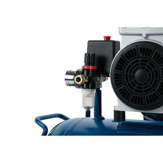 Bezuljni kompresor 200 L, 6 kW / 8 KS, 400 V, 10 bar, 852 l/min