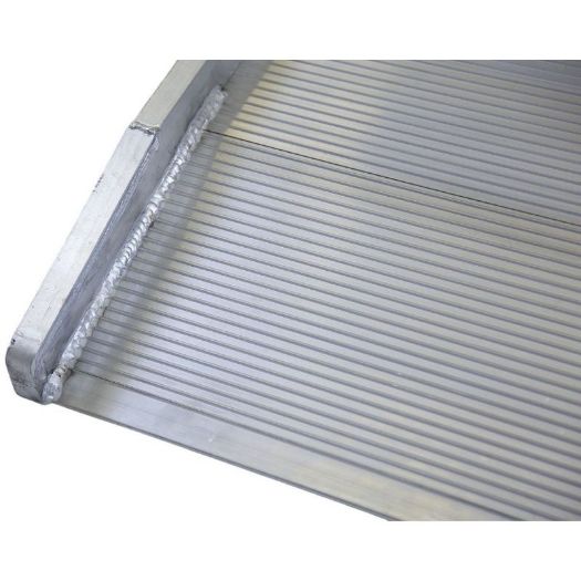 Široka aluminijska rampa | nosivost 680 kg | 2700 x 970 mm