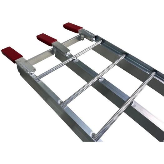 Naslon aluminijske sklopive rampe izbliza
