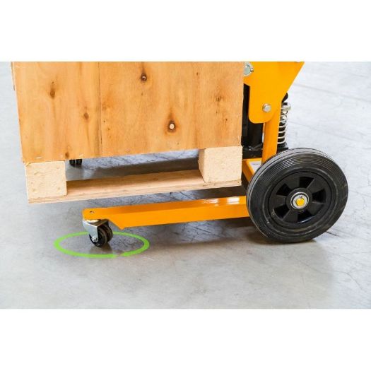 Utovar kutija ručnim viličarom 200 kg