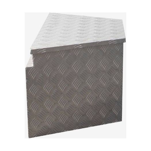 Brava na aluminijskom sanduku za rudo prikolice