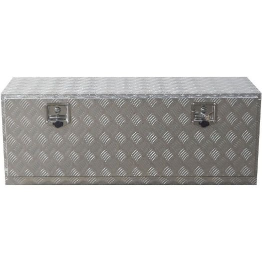 Unutrašnjost aluminijskog sanduka za alat